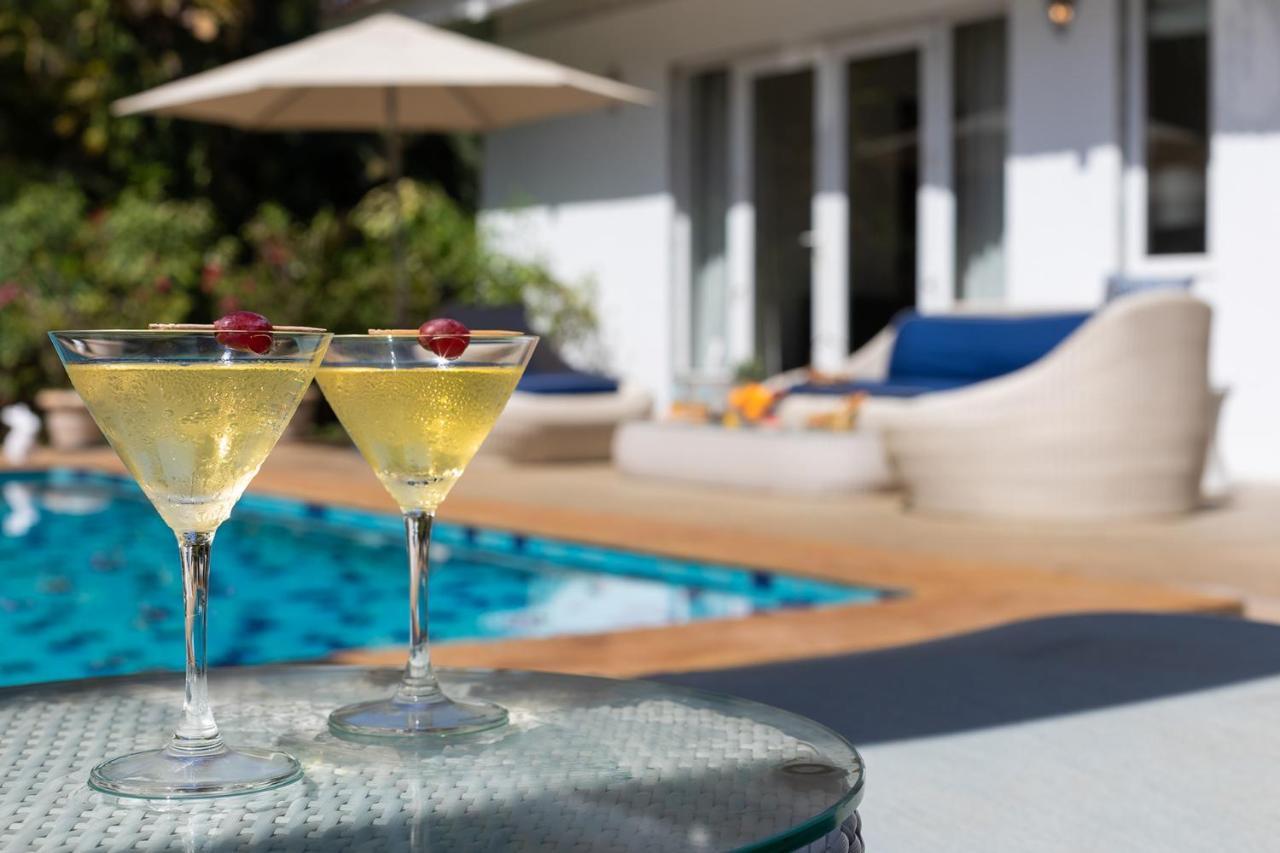 Hamptons Charm By Stayvista Luxury 5Br With Pool, Lawn & Table Tennis Alībāg Buitenkant foto