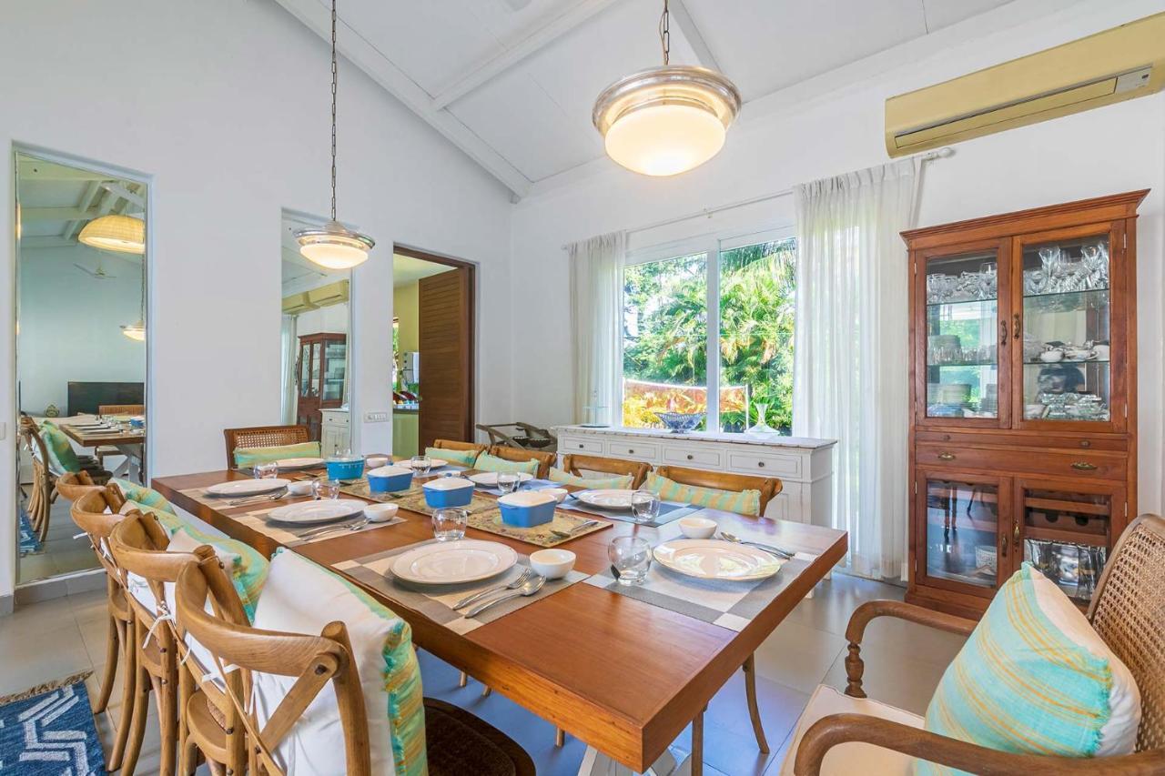 Hamptons Charm By Stayvista Luxury 5Br With Pool, Lawn & Table Tennis Alībāg Buitenkant foto